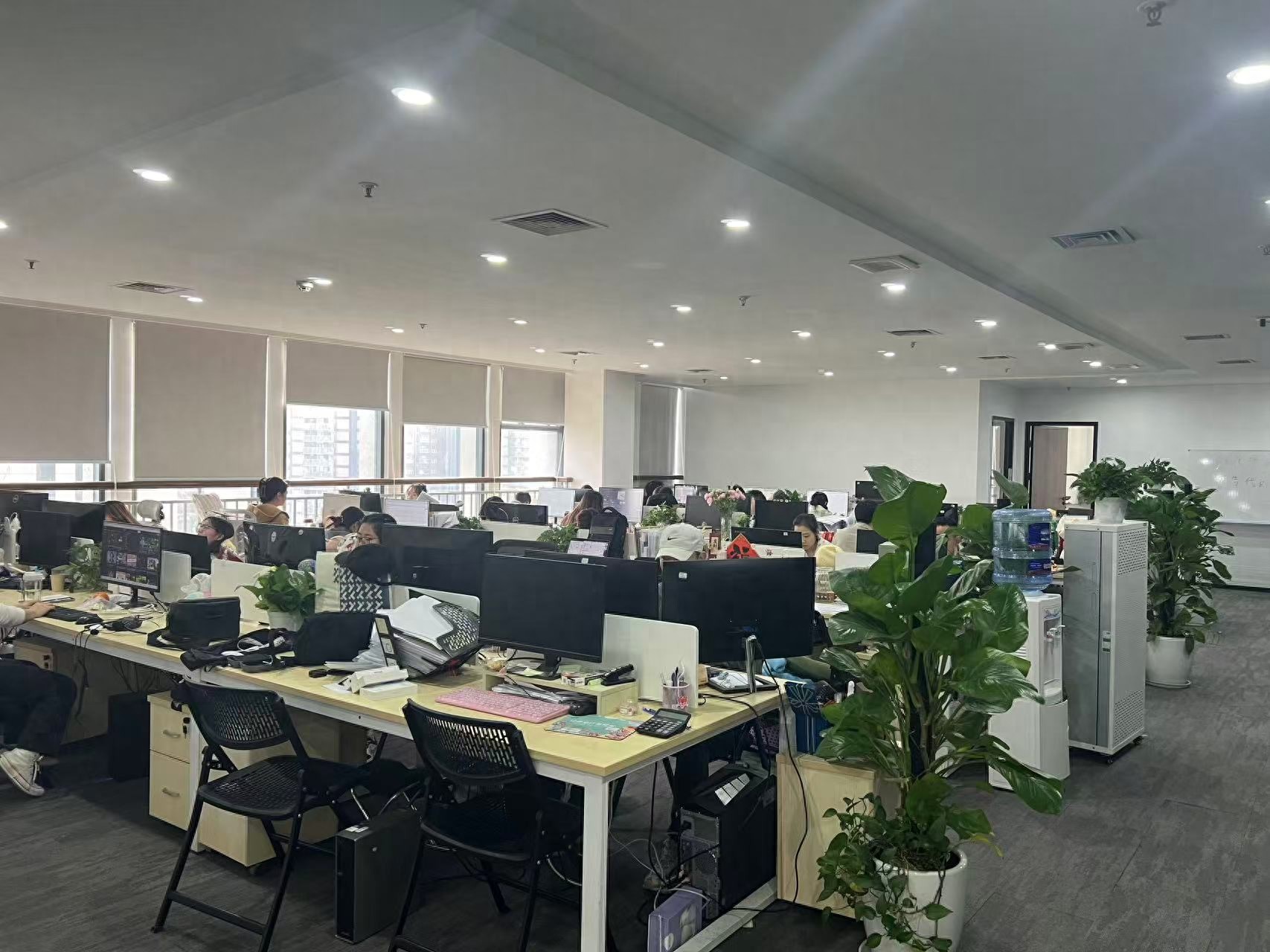 抖音代运营机构推荐_抖音点赞业务下单平台全网低价下单业务 - 24小时自助下单_成都抖音代运营服务商