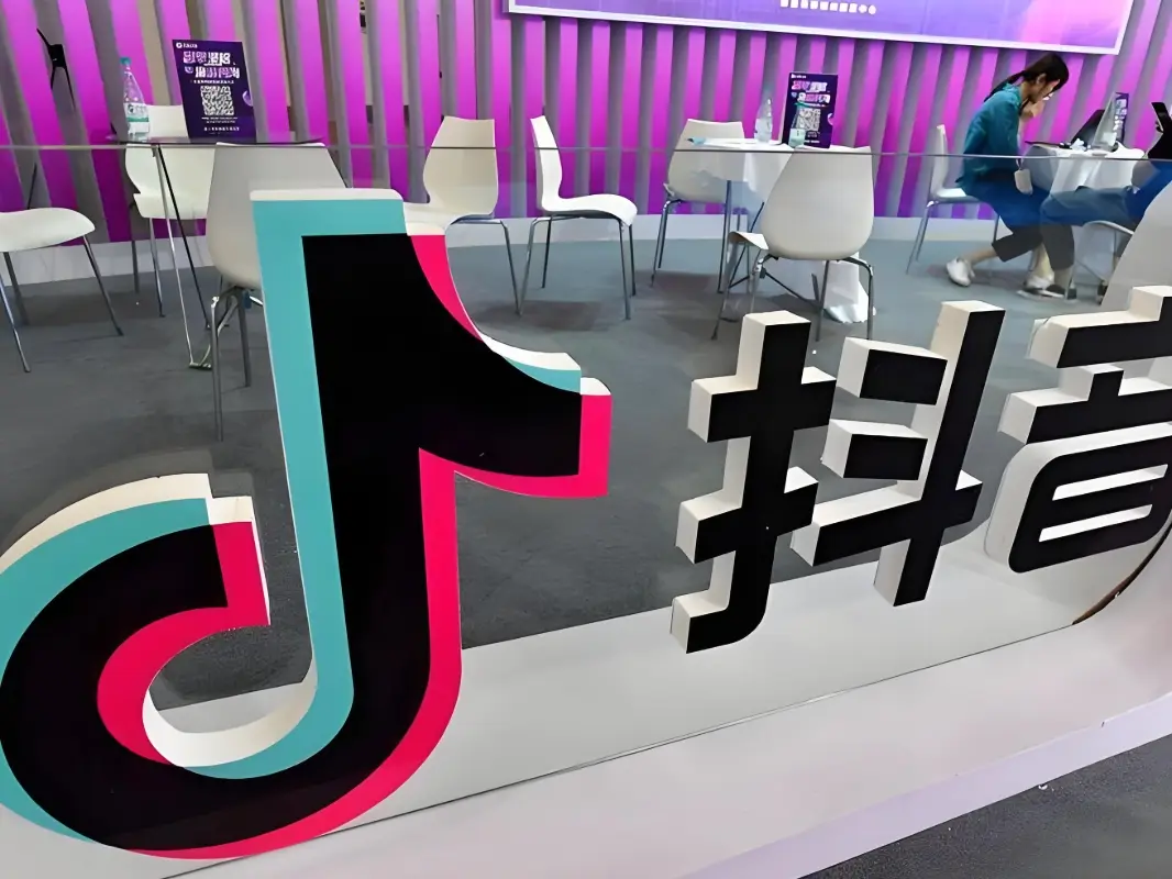 抖音刷粉丝网站可靠吗_抖音点赞24小时免费-抖音粉丝增加-抖音浏览量_抖音安全增粉策略