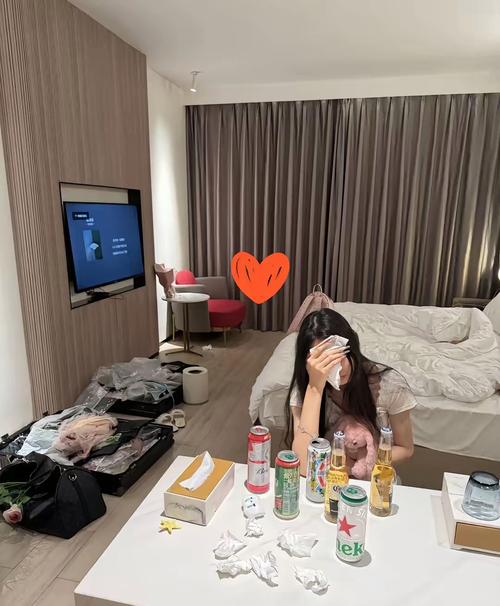 疫情_疫情下真实的上海_上海民宿店主记录疫情