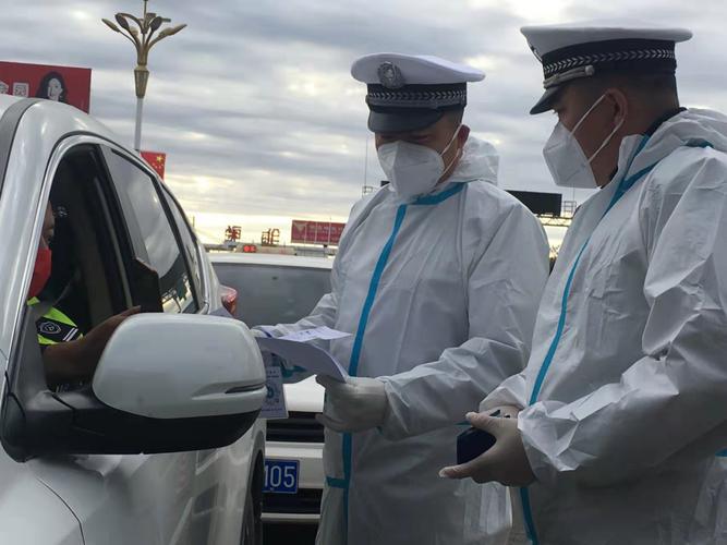 武汉抗疫医护人员经历_武汉抗疫一线故事_疫情